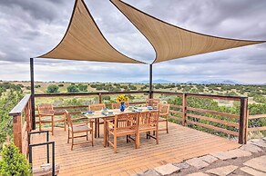 Dreamy Santa Fe Hideaway w/ Mountain Views!