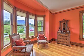 Historic, Victorian Villa w/ Park On-site