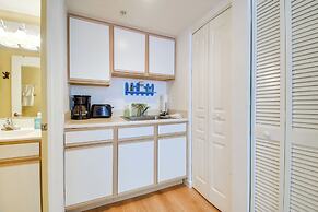 2 Mi to Barefoot Landing: Beachfront Resort Studio
