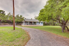 Canyon Lake Home w/ Resort Amenities & Fire Pit!