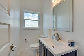 Modern Galveston Vacation Rental: Steps to Beach!