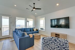 Modern Galveston Vacation Rental: Steps to Beach!
