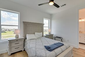Modern Galveston Vacation Rental: Steps to Beach!