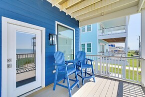 Modern Galveston Vacation Rental: Steps to Beach!
