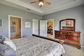 Condo on Golf Course - 10 Mi to South Padre Island