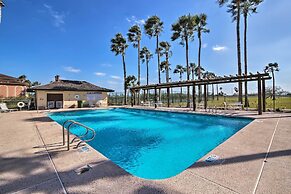 Condo on Golf Course - 10 Mi to South Padre Island
