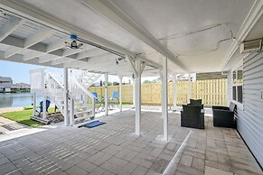 Waterfront Galveston Bay Retreat - 4 Mi to Beach!