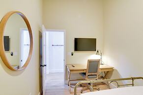 Downtown Galveston Home: Walk to Historic District