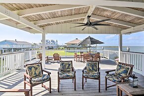 Waterfront Deck: Charming Galveston Home!