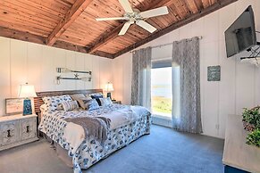 Waterfront Deck: Charming Galveston Home!