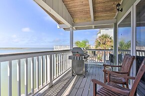 Waterfront Deck: Charming Galveston Home!