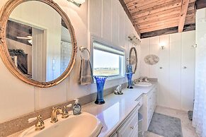 Waterfront Deck: Charming Galveston Home!