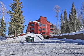 Brian Head Ski-in/ski-out Condo w/ Resort Perks!