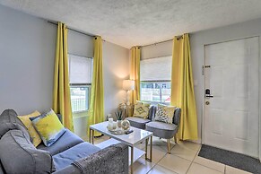 Central Sarasota Home: 8 Mi to Siesta Key!