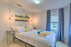 Central Sarasota Home: 8 Mi to Siesta Key!