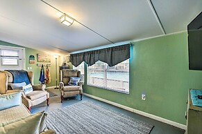 North Port Escape w/ Pool ~ 12 Mi to Beach!