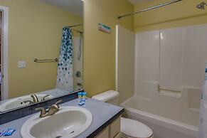 Breezy Fort Walton Townhome ~ 5 Mi to Beach!