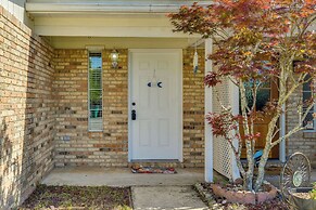 Breezy Fort Walton Townhome ~ 5 Mi to Beach!