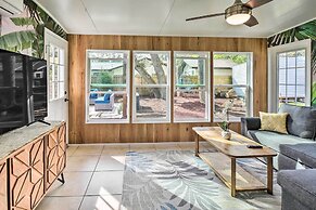Emerald Coast Vacation Rental: 1 Mi to Beach