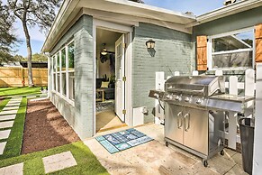 Emerald Coast Vacation Rental: 1 Mi to Beach