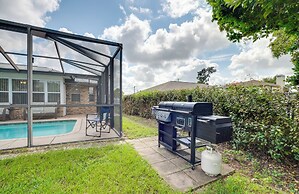 Spring Hill Retreat w/ Heated Pool & 4-in-1 Grill