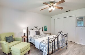 Spring Hill Retreat w/ Heated Pool & 4-in-1 Grill