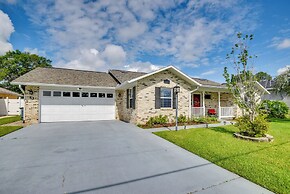 Chic Palm Coast Escape: Lanai & Heated Pool!