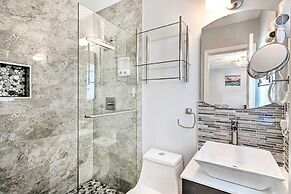 Shady & Eclectic Fort Lauderdale Dwelling w/ Yard!