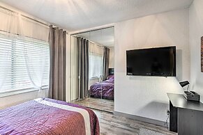 Shady & Eclectic Fort Lauderdale Dwelling w/ Yard!