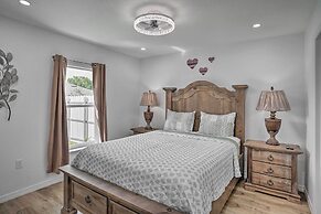 Hot Tub & Fenced Yard: Home in Sebring