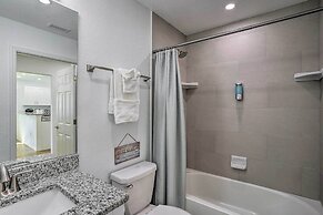 Hot Tub & Fenced Yard: Home in Sebring