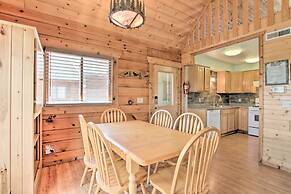 Cozy Resort Cabin in the Heart of Warrens!