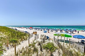 Classy Resort Condo w/ Balcony: Walk to Beach