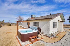 Desert Escape - Hot Tub, Fire Pit & Grill