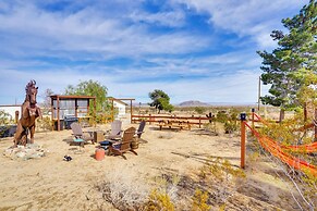 Desert Escape - Hot Tub, Fire Pit & Grill