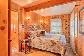 Wrightwood Cabin w/ Cozy Interior!