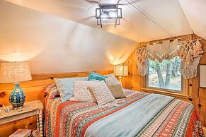Wrightwood Cabin w/ Cozy Interior!