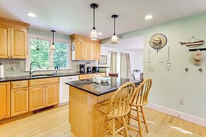 Centerville Escape w/ Pool ~ 3 Mi to Beach!