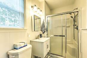 Waterfront Home: Spectacular On-site Fishing!