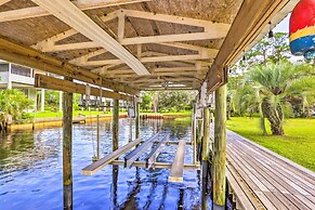 Waterfront Home: Spectacular On-site Fishing!