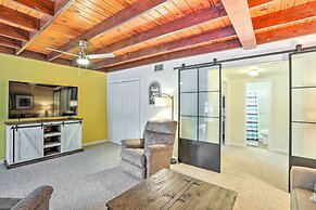 Waterfront Home: Spectacular On-site Fishing!