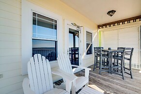 Oceanfront Oasis in Cedar Key w/ 2 Balconies!