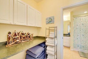 Oceanfront Oasis in Cedar Key w/ 2 Balconies!