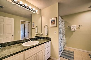 Oceanfront Oasis in Cedar Key w/ 2 Balconies!