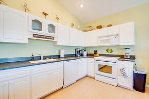 Oceanfront Oasis in Cedar Key w/ 2 Balconies!