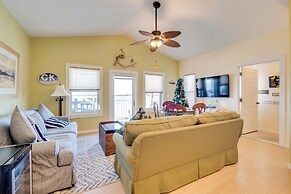 Oceanfront Oasis in Cedar Key w/ 2 Balconies!