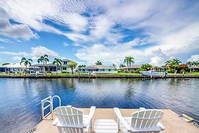 Punta Gorda Getaway w/ Canal Access & Lanai!