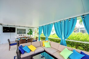 Punta Gorda Getaway w/ Canal Access & Lanai!