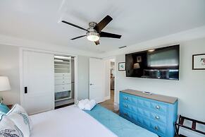 Punta Gorda Getaway w/ Canal Access & Lanai!