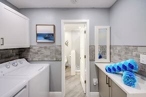 Punta Gorda Getaway w/ Canal Access & Lanai!